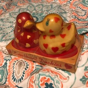 ❤️Red and Yellow Sweetheart Rubber Duck Figurines- 142A $35 or $30 w/offer